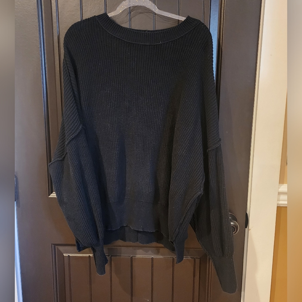 Aerie Beyond Black Sweater, Size L
